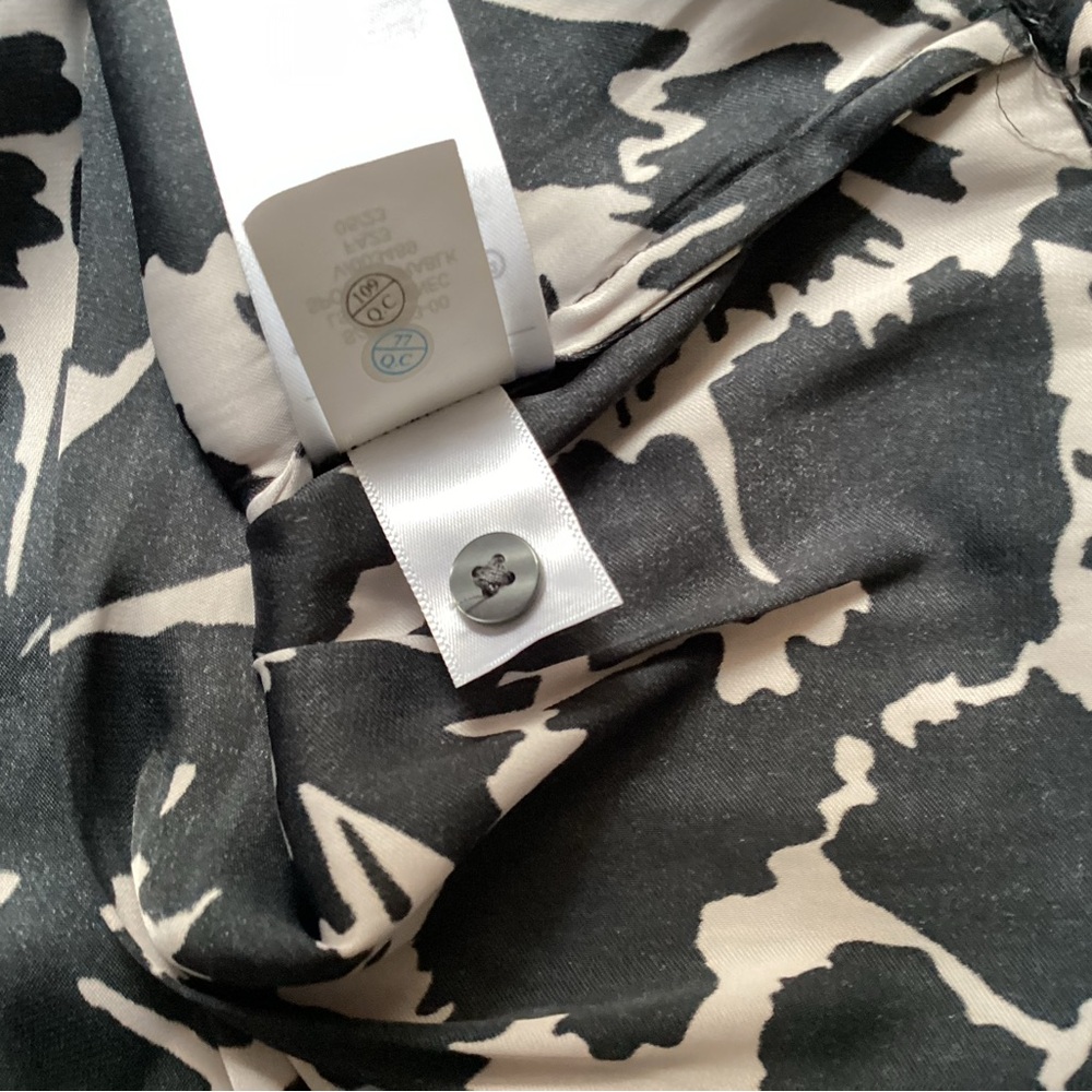 Gap Long Sleeved Tie Neck Blouse, Size XXS - Picture 8 of 10